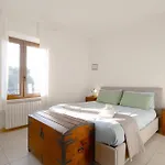 7 Posti Wi-fi A Due Passi Dal Mare Apartment *